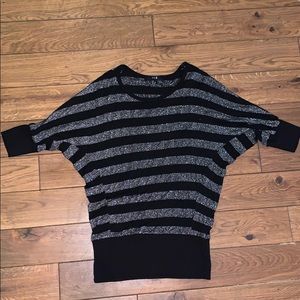 Forever 21 Sweater/Top